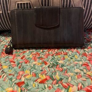 Lee Sands eel skin wallet